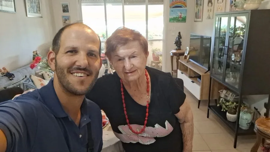 משפחת צולקר, תל אביב